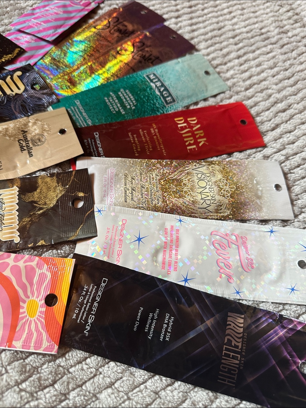 NEW Assorted Tanning lotion and Bronzer Packets 15 Lot - Picture 2 of 4